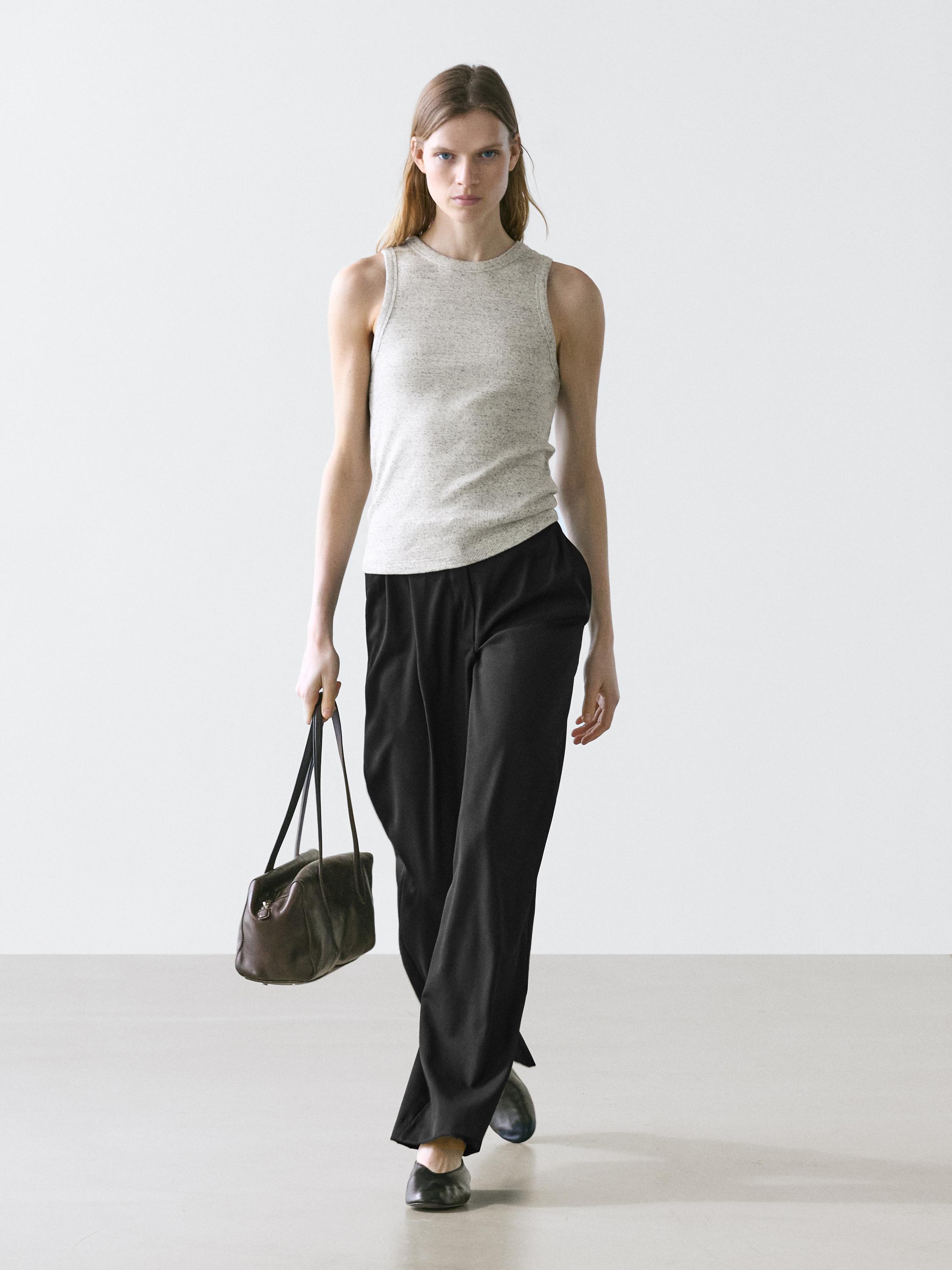Pleated extra fine wool trousers